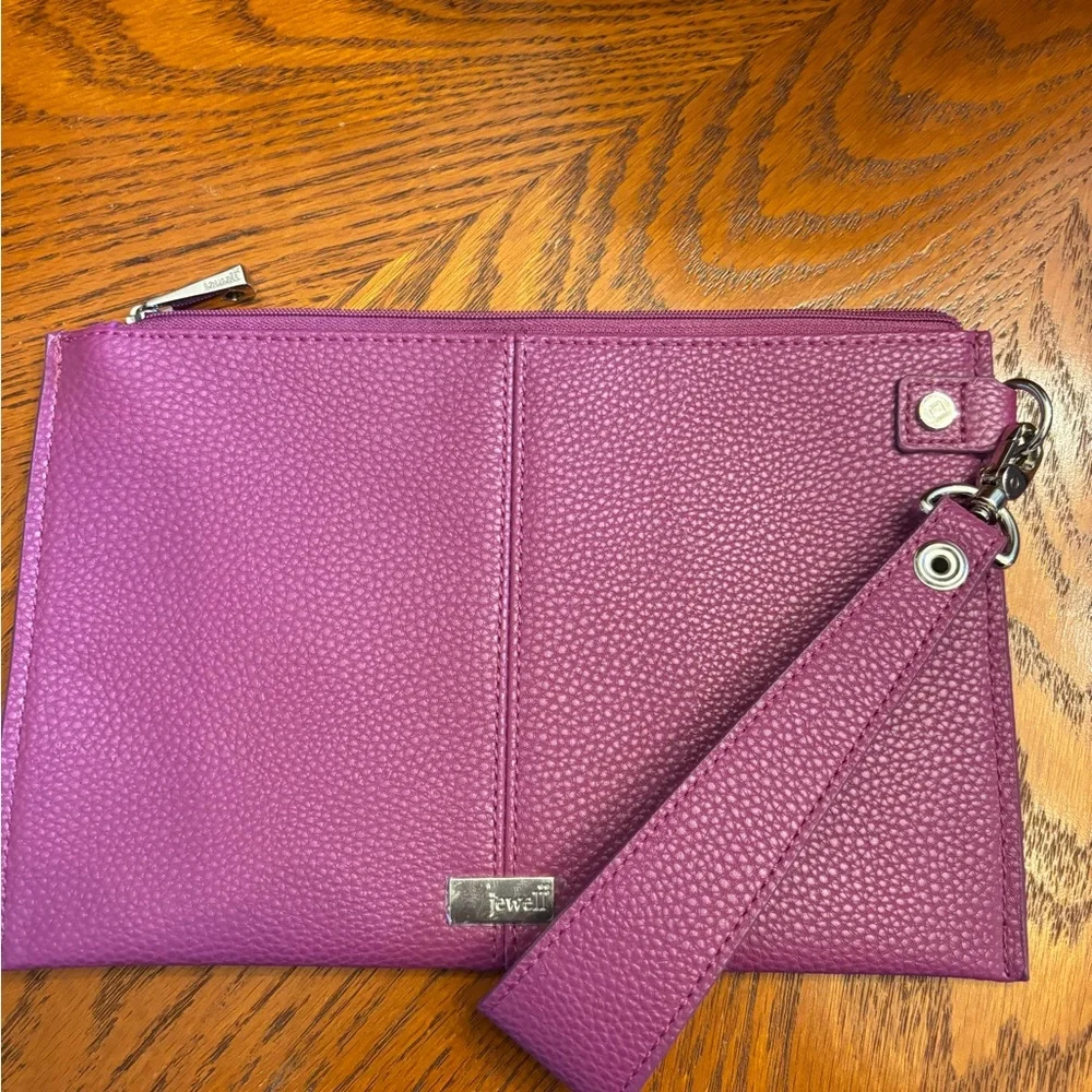 Jewell by Thirty-One magenta wristlet NWOT - Picture 1 of 5